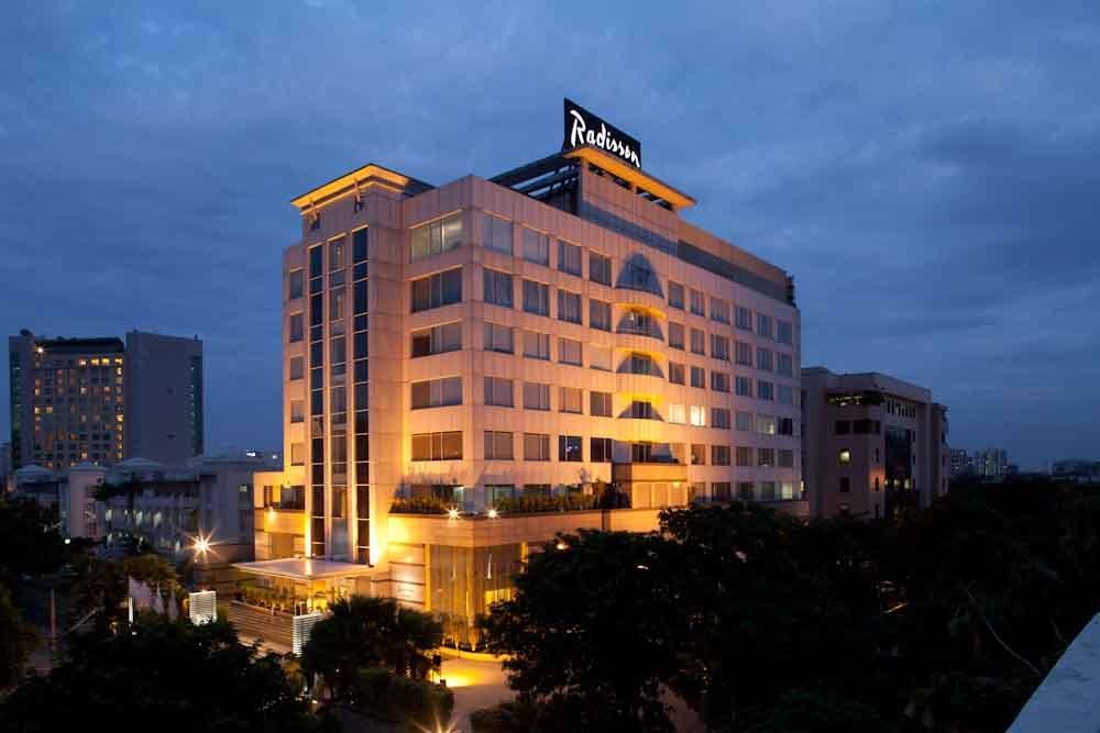 Radisson Blu Suites Gurgaon Exterior foto